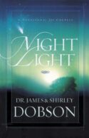 9781414320601 Night Light : A Devotional For Couples